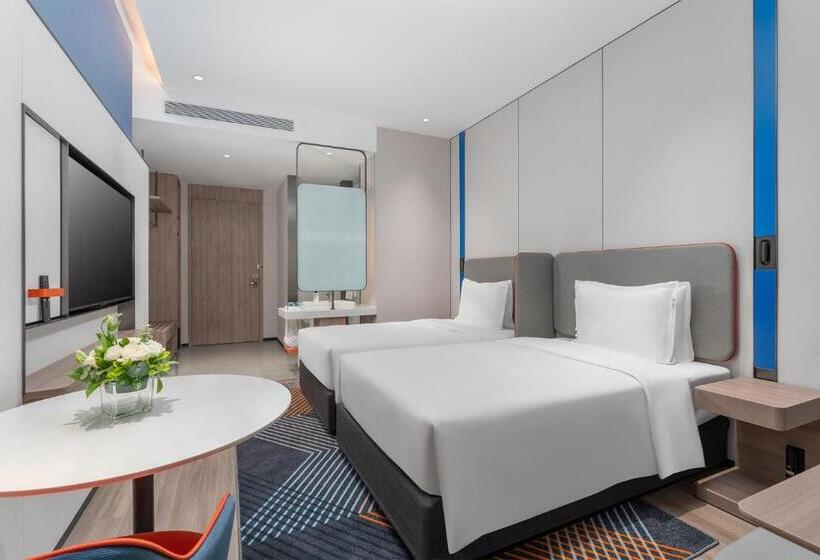 فندق Holiday Inn Express Yinchuan Yuehai