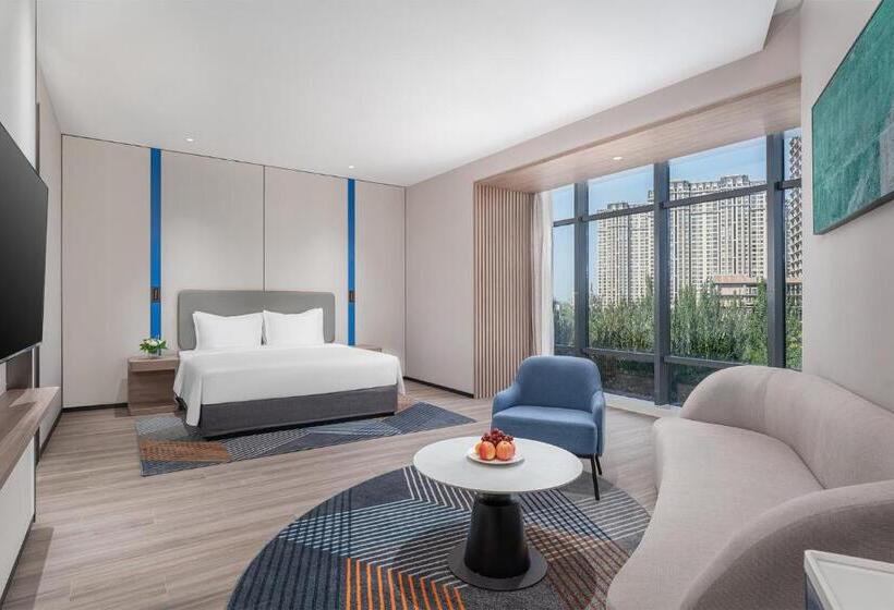 בית מלון כפרי Holiday Inn Express Yinchuan Yuehai