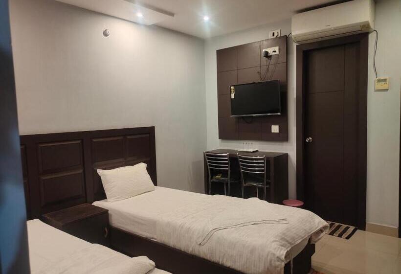 בית מלון כפרי Imf