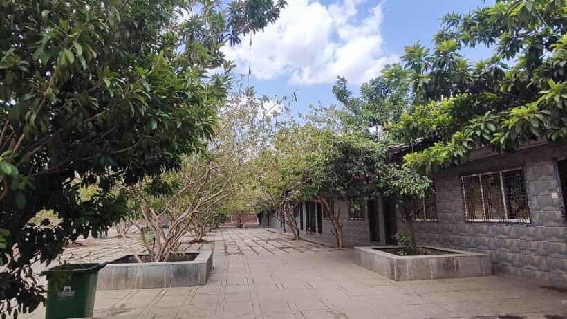 فندق Kamal Farm Resort