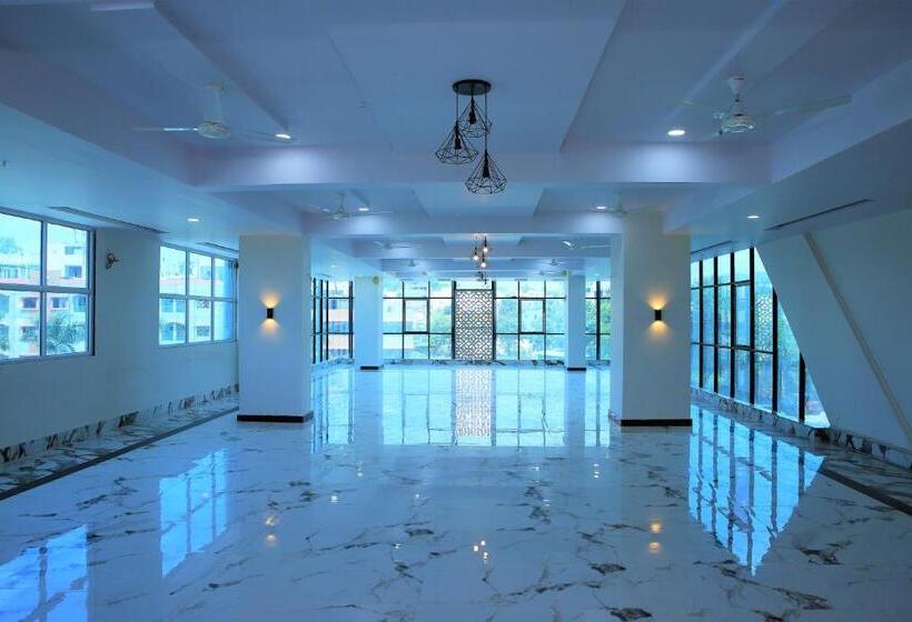 فندق Kardhar Inn