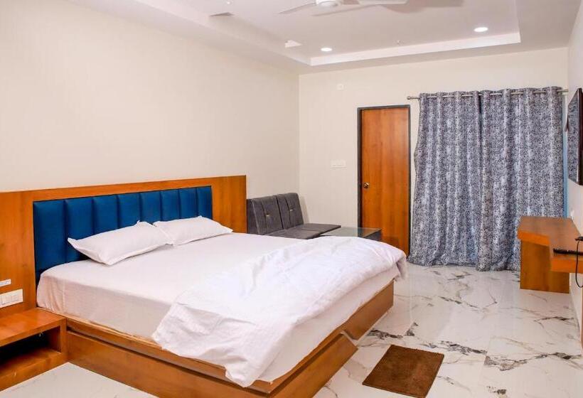 فندق Kardhar Inn