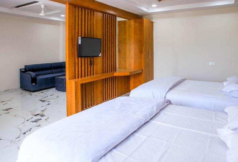 فندق Kardhar Inn