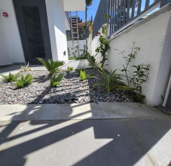 호텔 Lulubay Rooms & Suites