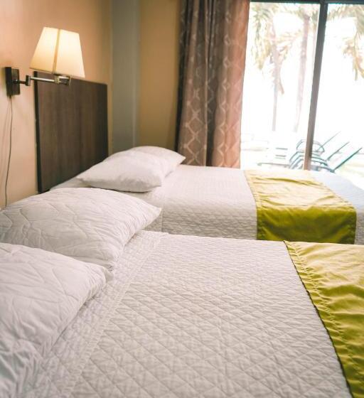 فندق Manta Beach Madrigal