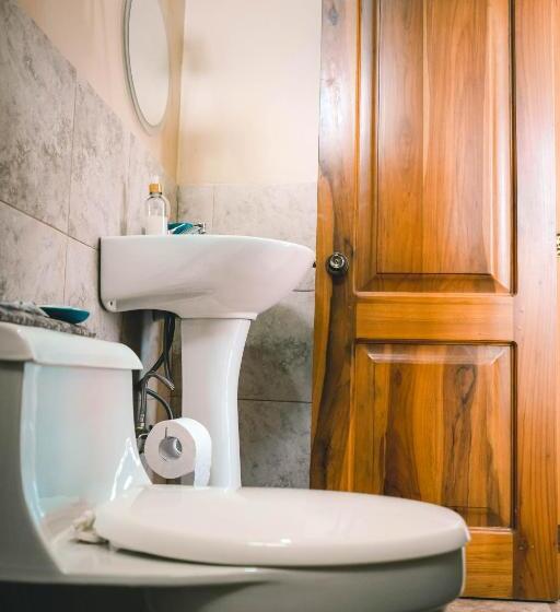 فندق Manta Beach Madrigal