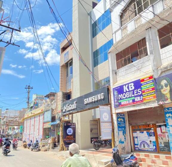 호텔 Msn Residency