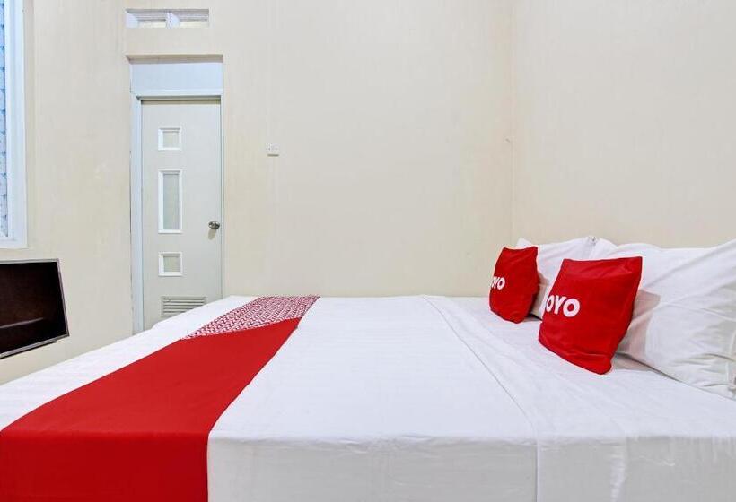 فندق Oyo 93034 Ayri Home