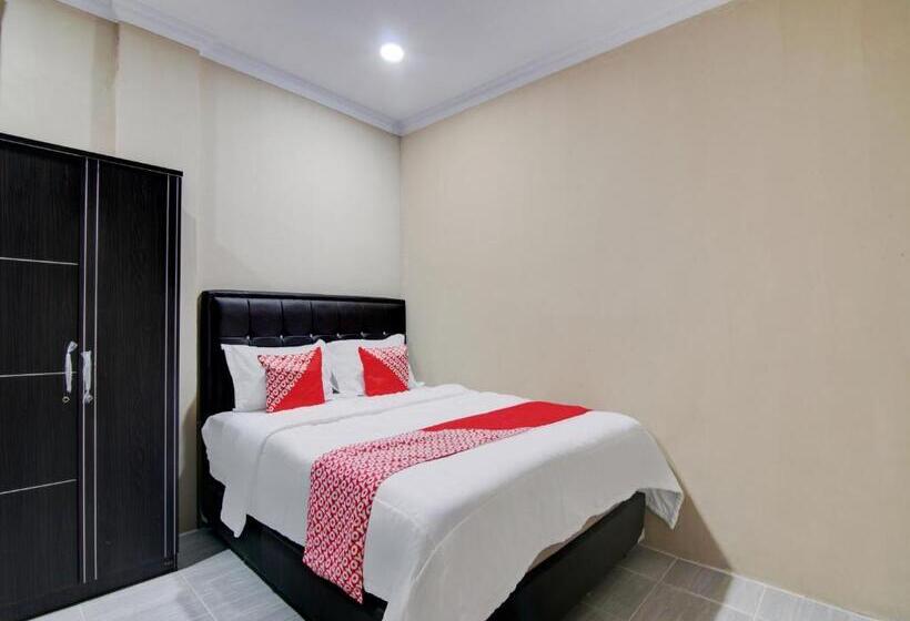 هتل Oyo 93087 Wisma Apel Syariah