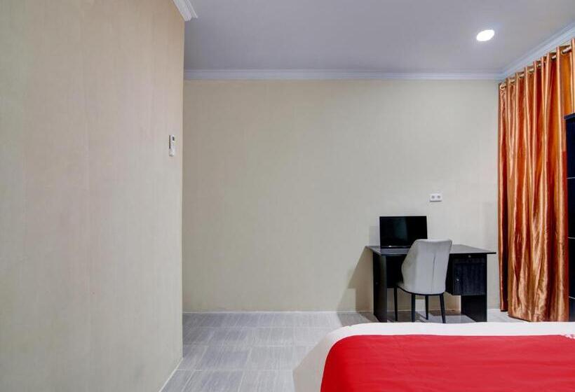 فندق Oyo 93087 Wisma Apel Syariah