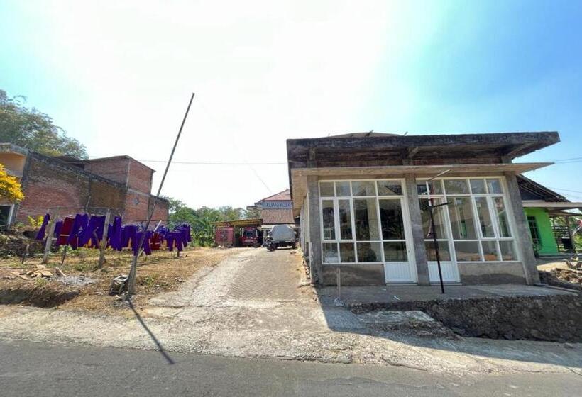 酒店 Oyo Life 92982 Kost Berkah Ibu