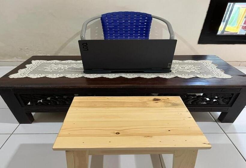 酒店 Oyo Life 92982 Kost Berkah Ibu