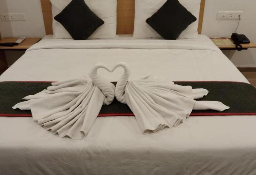 Fabhotel Perfect Stays   Nr Sivet College & National Institute Of Ocean Technology