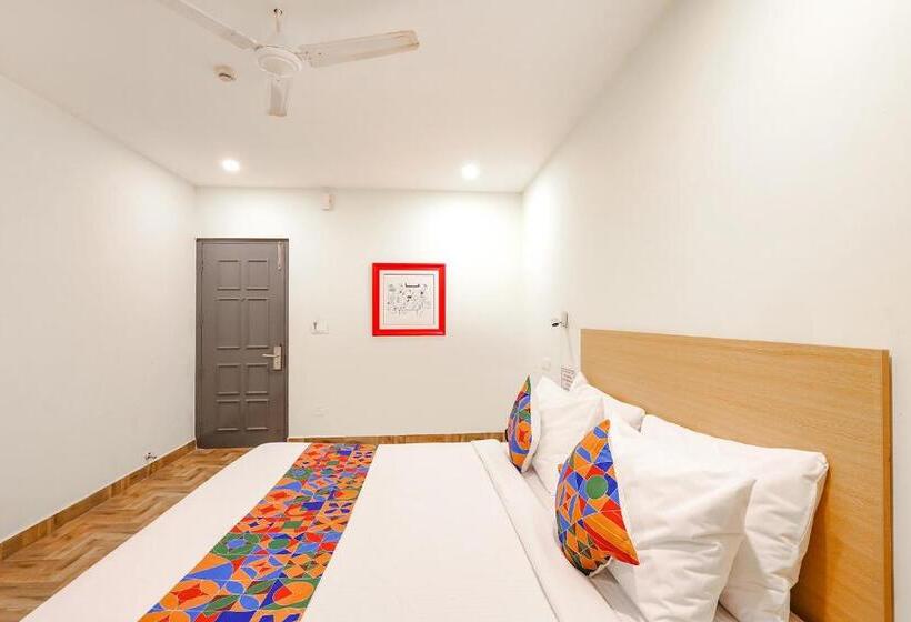 Fabhotel Perfect Stays   Nr Sivet College & National Institute Of Ocean Technology