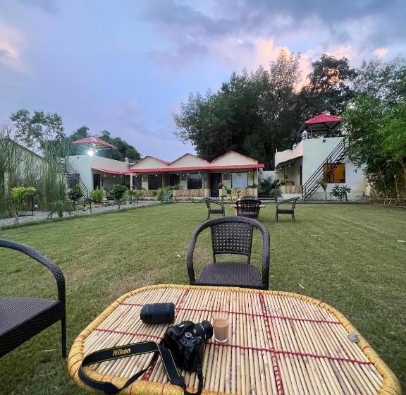 בית מלון כפרי Rann Meadows Ranthambhore