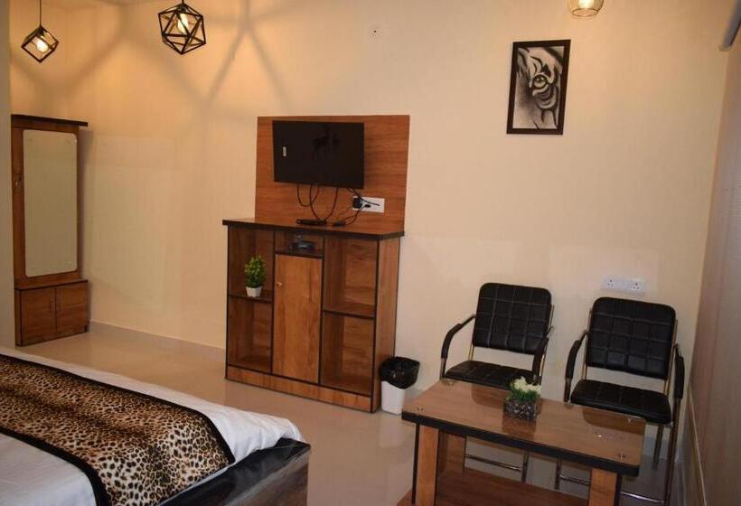 בית מלון כפרי Rann Meadows Ranthambhore