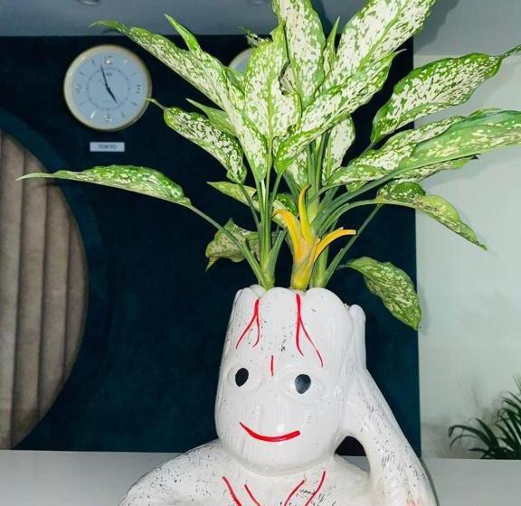 酒店 Rise & Dine Restaurant & Banquet