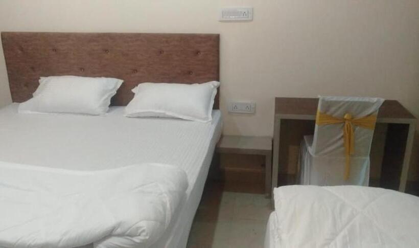 酒店 Rise & Dine Restaurant & Banquet