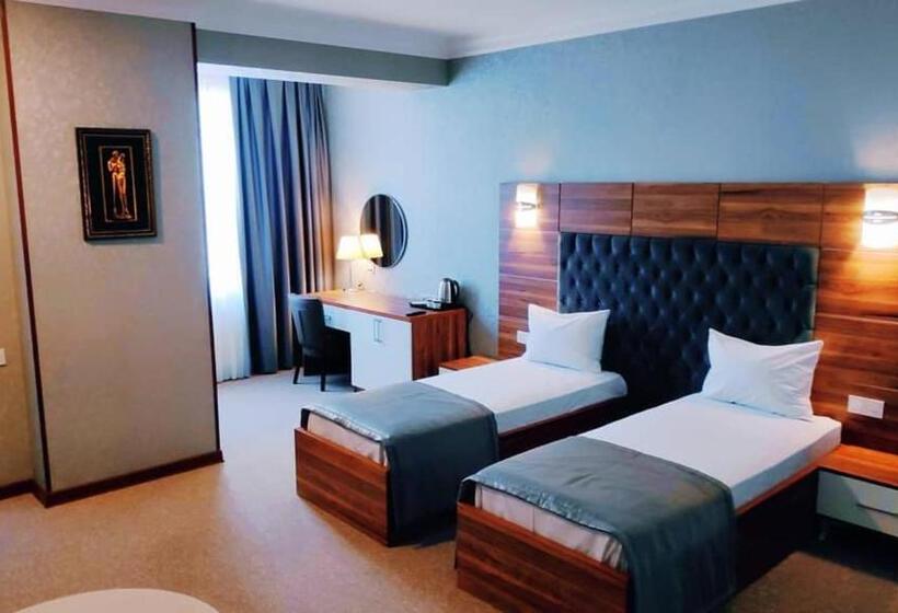 בית מלון כפרי Royal Sapphire Baku