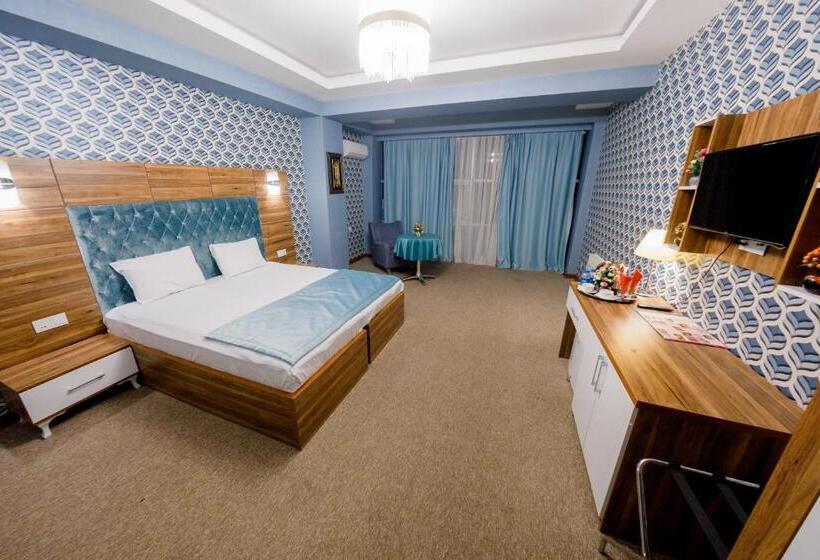 בית מלון כפרי Royal Sapphire Baku