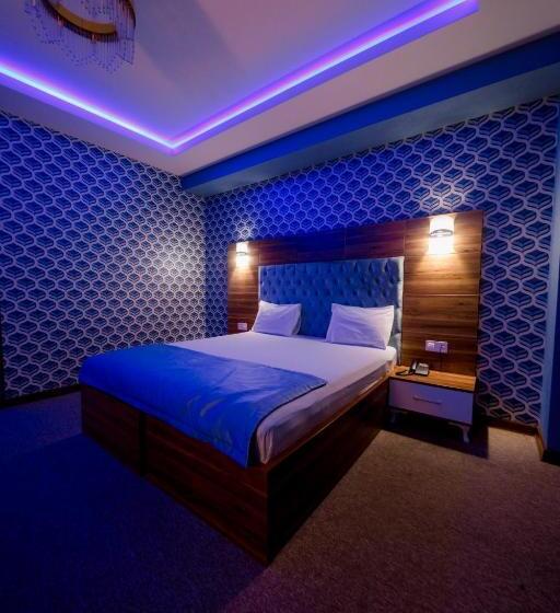 בית מלון כפרי Royal Sapphire Baku