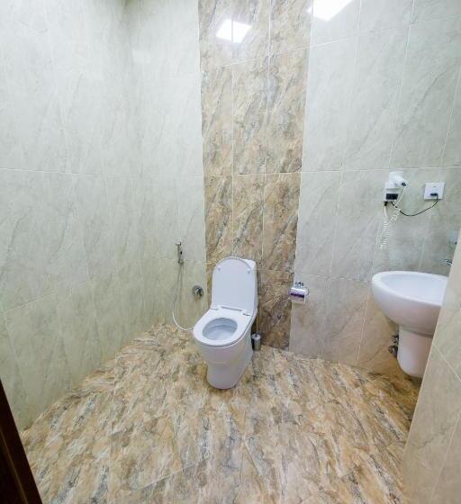 בית מלון כפרי Royal Sapphire Baku