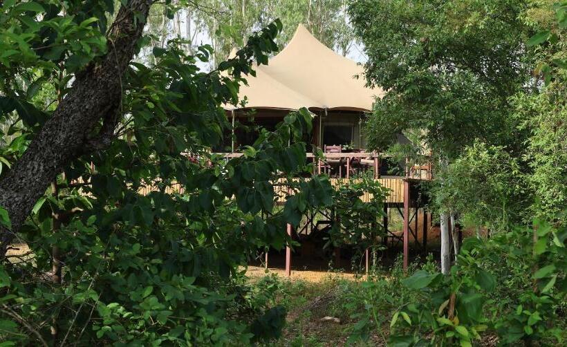 בית מלון כפרי Saja And Sal The Chief S Tent