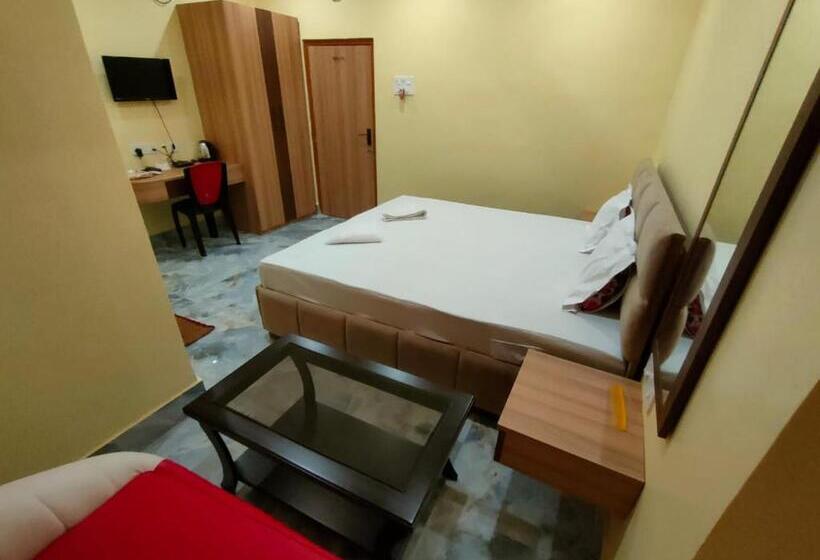 ホテル Staymaker Malancha