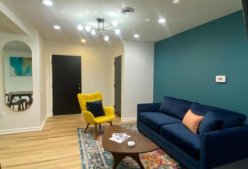 בית מלון כפרי The Baker The Archive Lofts