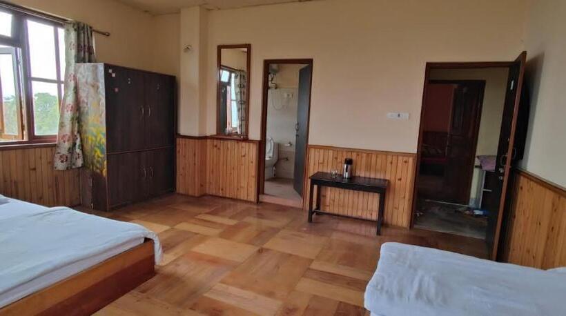 ホテル Thungsung Inn