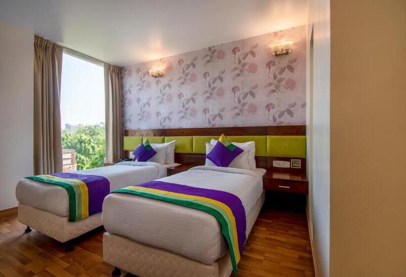 Отель Treebo Premium Rose Mallow