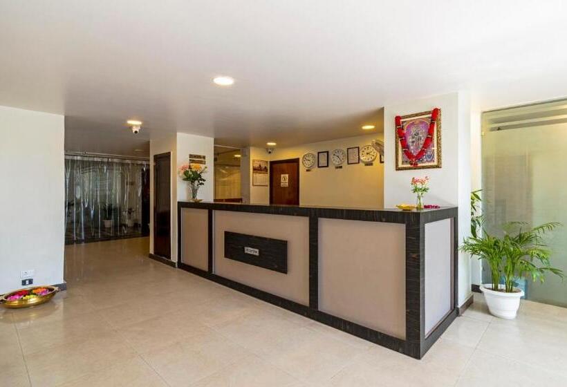 Отель Treebo Premium Rose Mallow