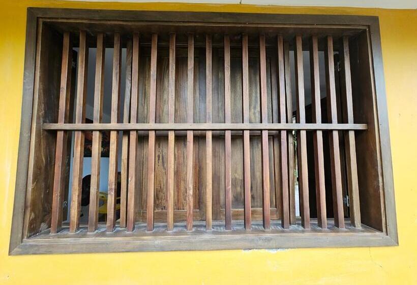 בית מלון כפרי Victoria Queen Villavieja