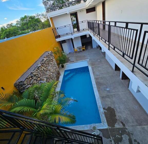 בית מלון כפרי Victoria Queen Villavieja