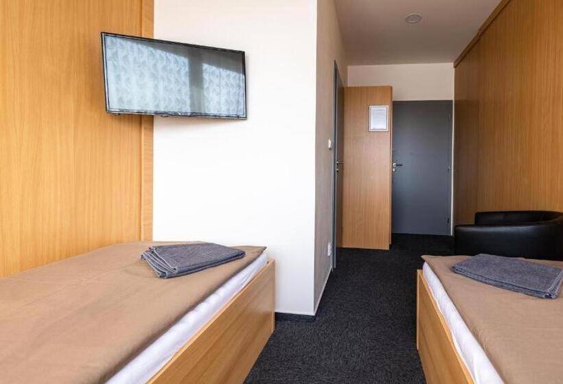 酒店 Zimní Stadion Slaný