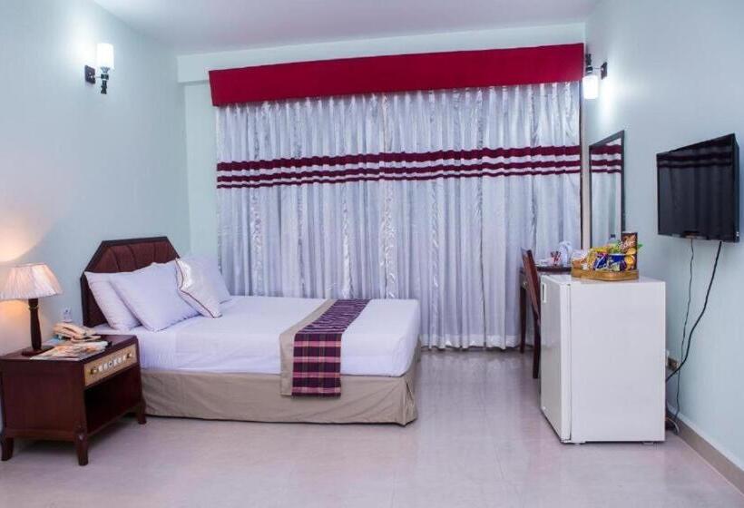 Meridian Hotel & Restaurant