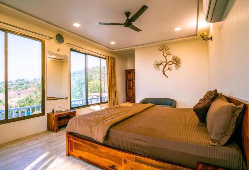 Mysha Hill And Sea Resort   Pet Friendly