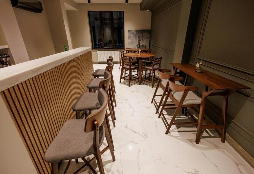 New York Hotel Yerevan