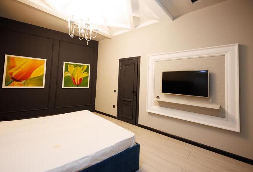 New York Hotel Yerevan