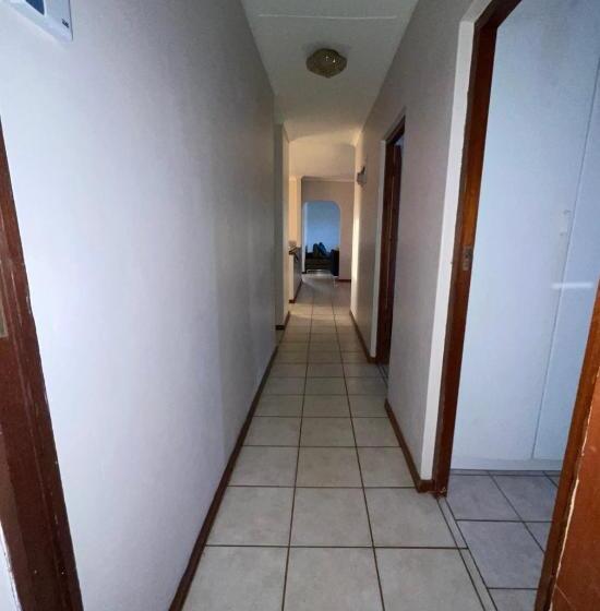 פנסיון Aloisia S Guest House