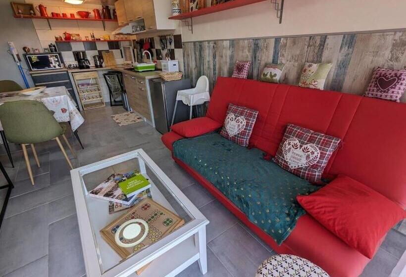 ペンション Chambre Douillette Pour 2 à Bruyères   Proche Centre Et Randonnées   Fr 1 589 602