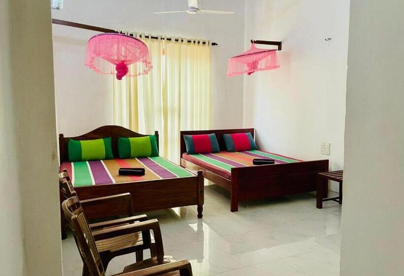 ペンション Jesmin Holiday Resort