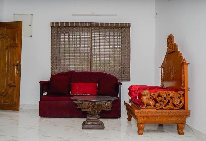 פנסיון Laguna Guesthouse