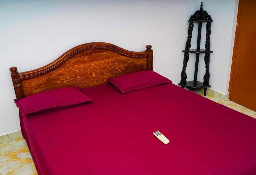 פנסיון Laguna Guesthouse