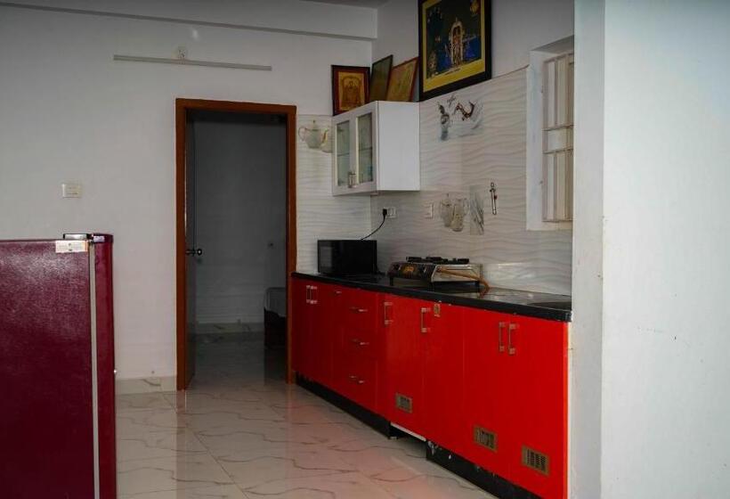 פנסיון Laguna Guesthouse