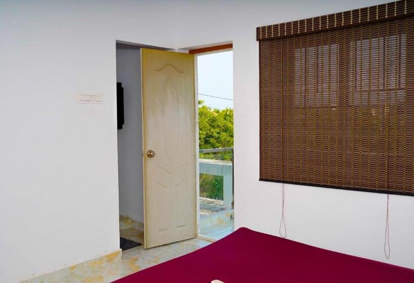 פנסיון Laguna Guesthouse