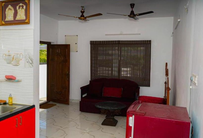 פנסיון Laguna Guesthouse