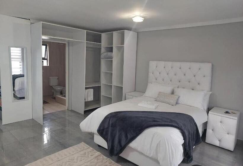 פנסיון Lennox Guest House