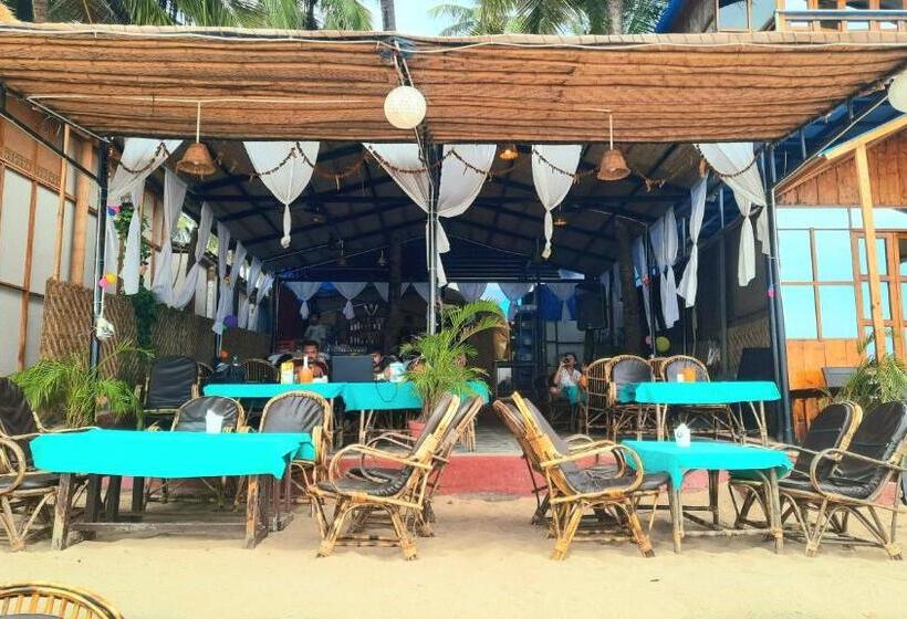 פנסיון Papaya Garden