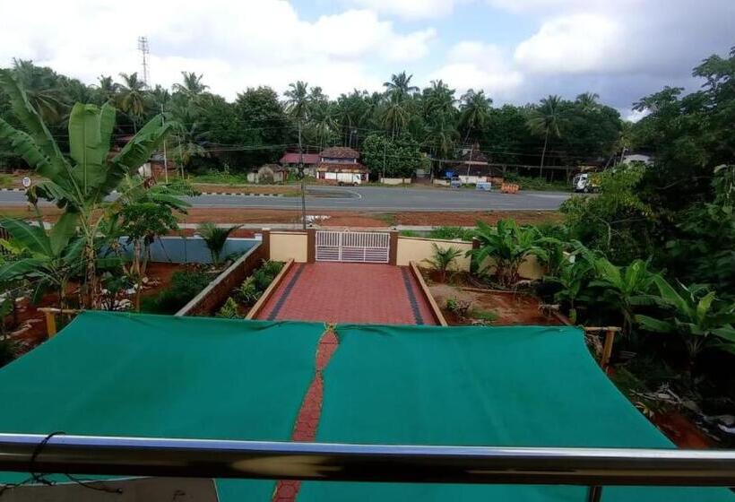 פנסיון Parvati S Homestay